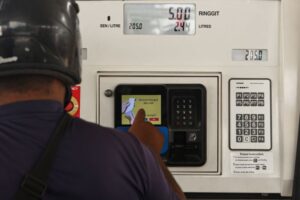 Subsidi RON95 benteng rakyat dalam ketidaktentuan harga