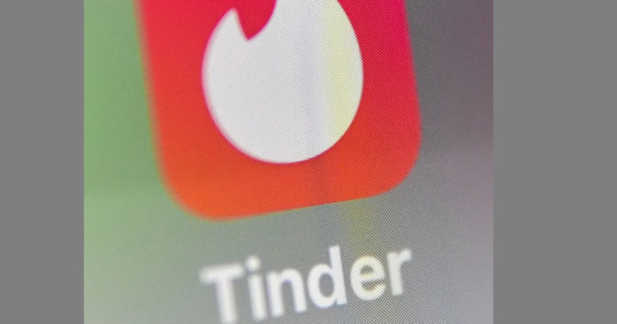 Swedish 'Tinder Swindler' victim 'celebrates' his arrest