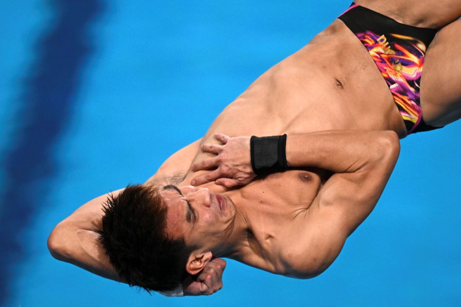 Syafiq rangkul perak di India