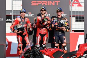 Takhta dunia ketujuh kini dalam genggaman Marquez