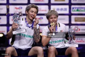 Tang Jie-Ee Wei win Malaysia’s first mixed doubles world badminton title