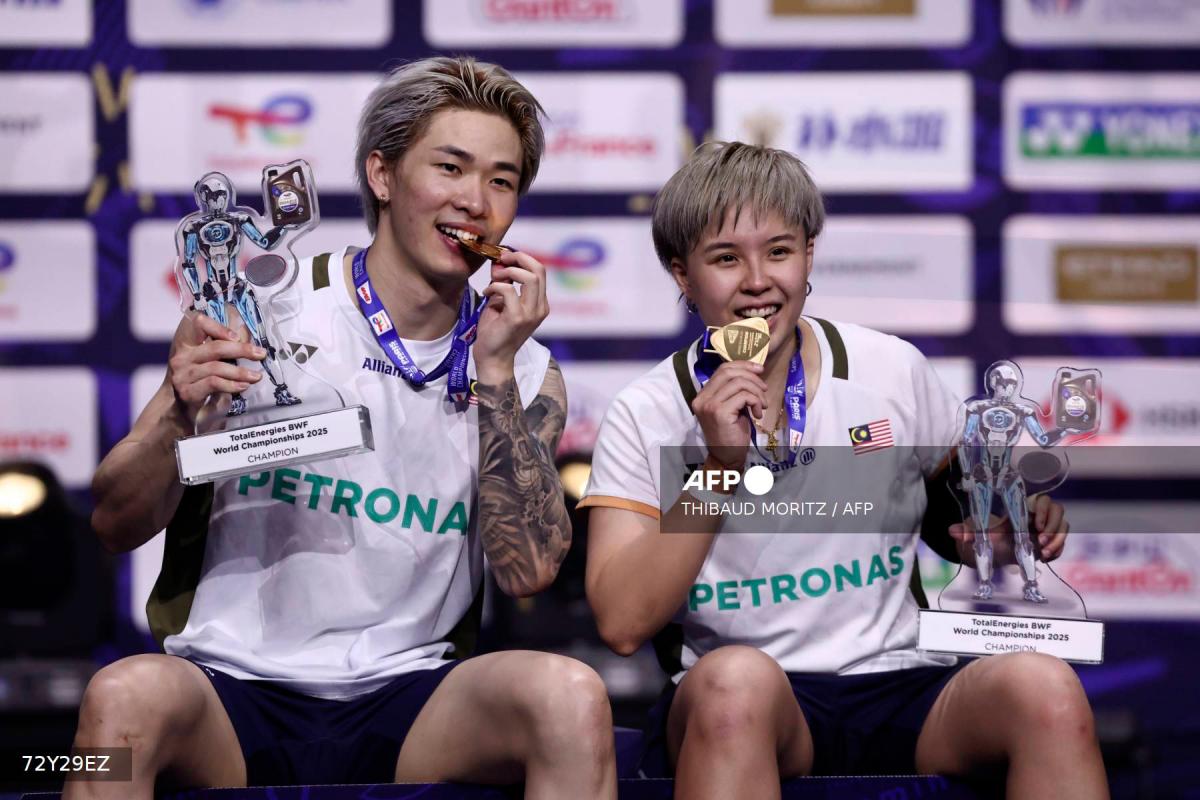 Tang Jie-Ee Wei win Malaysia’s first mixed doubles world badminton title