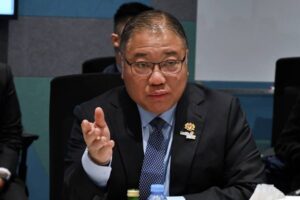 Tour guides should master foreign languages to improve tourist experience, says Motac