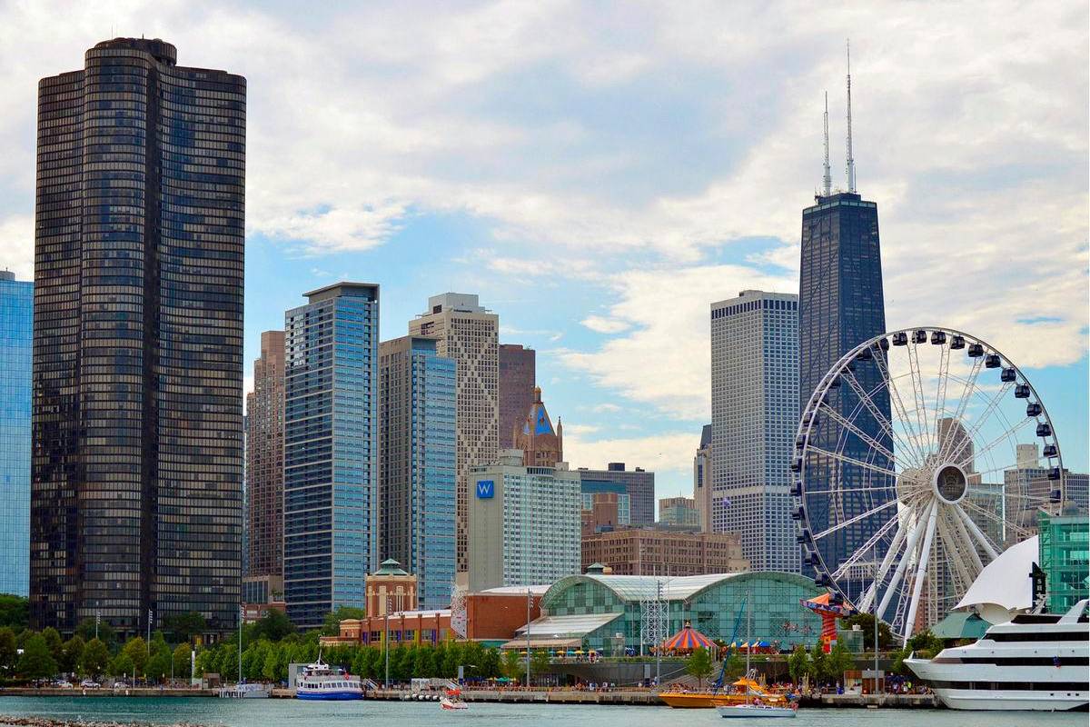 Trump vows to end crime in Chicago with possible troop deployment