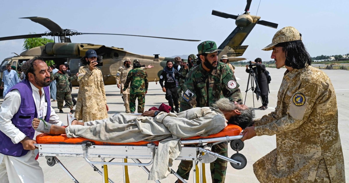 UN refugee chief urges support as Afghanistan quake death toll hits 800