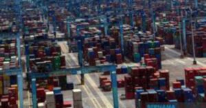 US container imports up in August, tariff turmoil dims year-end outlook