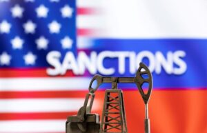 US lawmakers want sanctions to sink Russia's 'shadow fleet'