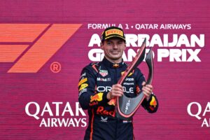 Verstappen juara GP Azerbaijan, Piastri tersingkir awal