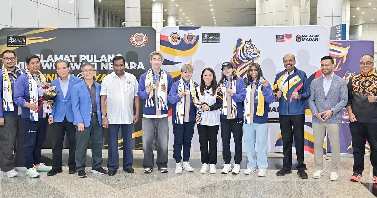 Visibility for today’s stars, invisibility for yesterday’s greats