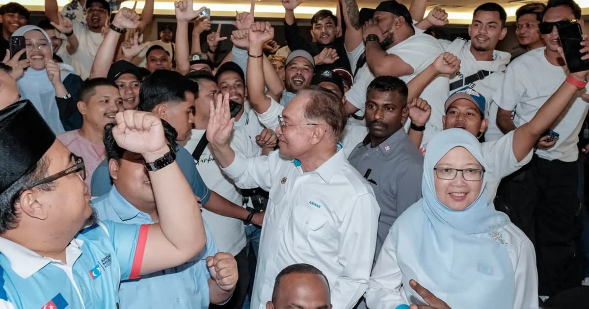 Wait just a while for cheaper RON95, says PM