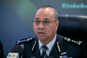 Wanita cuba dekat Sultan Nazrin dirujuk Hospital Bahagia