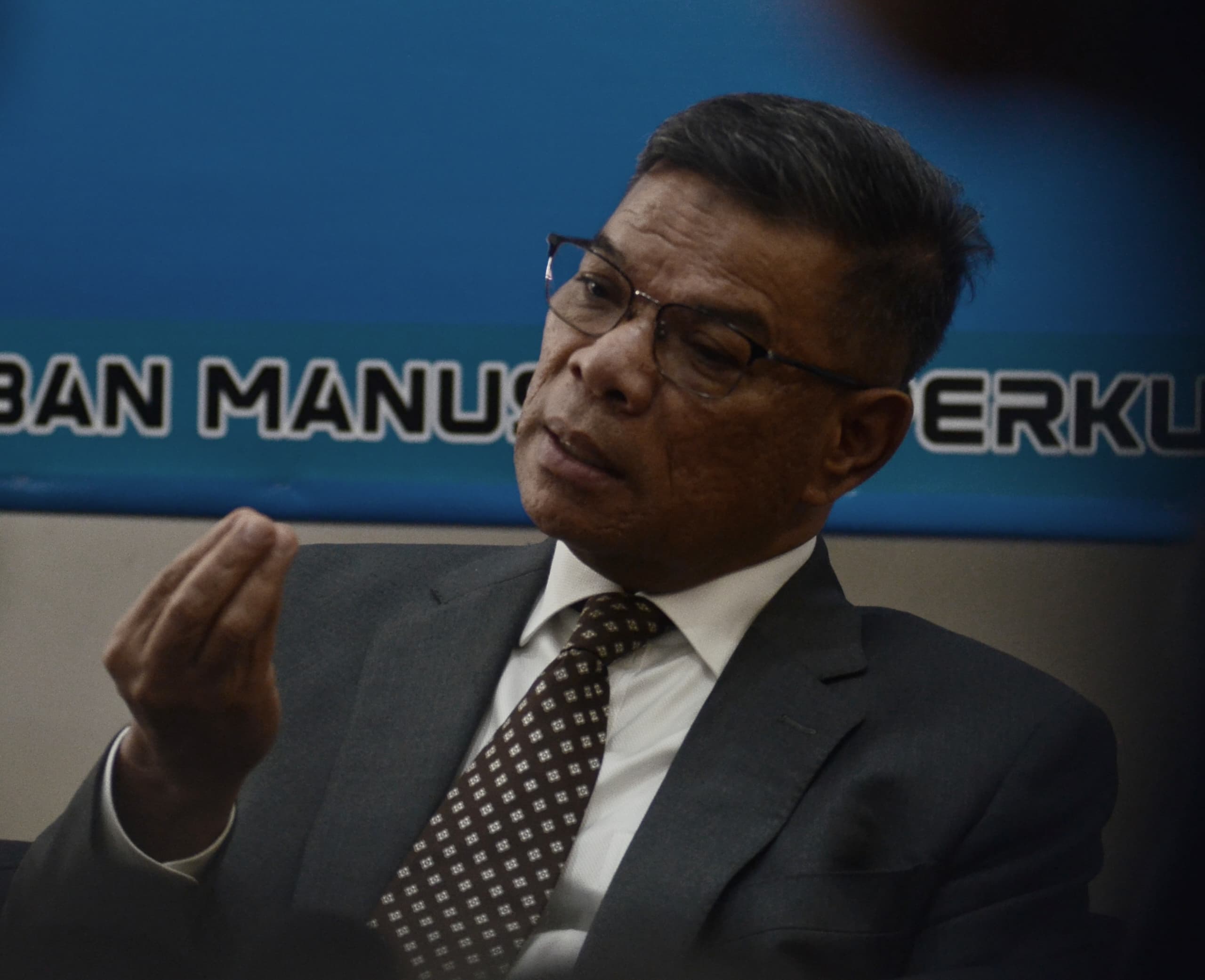 Warga asing tinggal lebih 90 hari dikompaun serta-merta