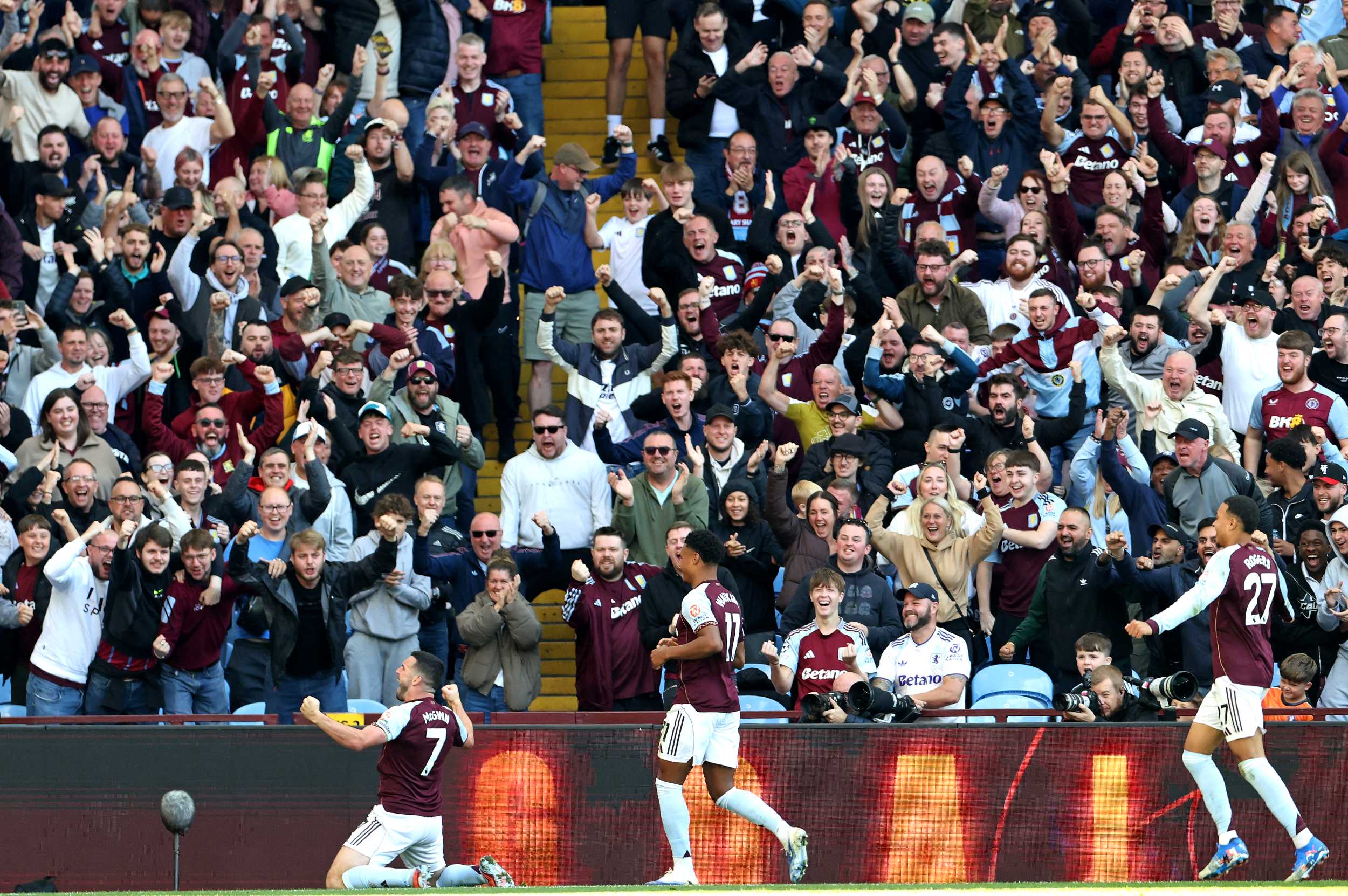 Watkins wira Villa, rai kemenangan sulung EPL