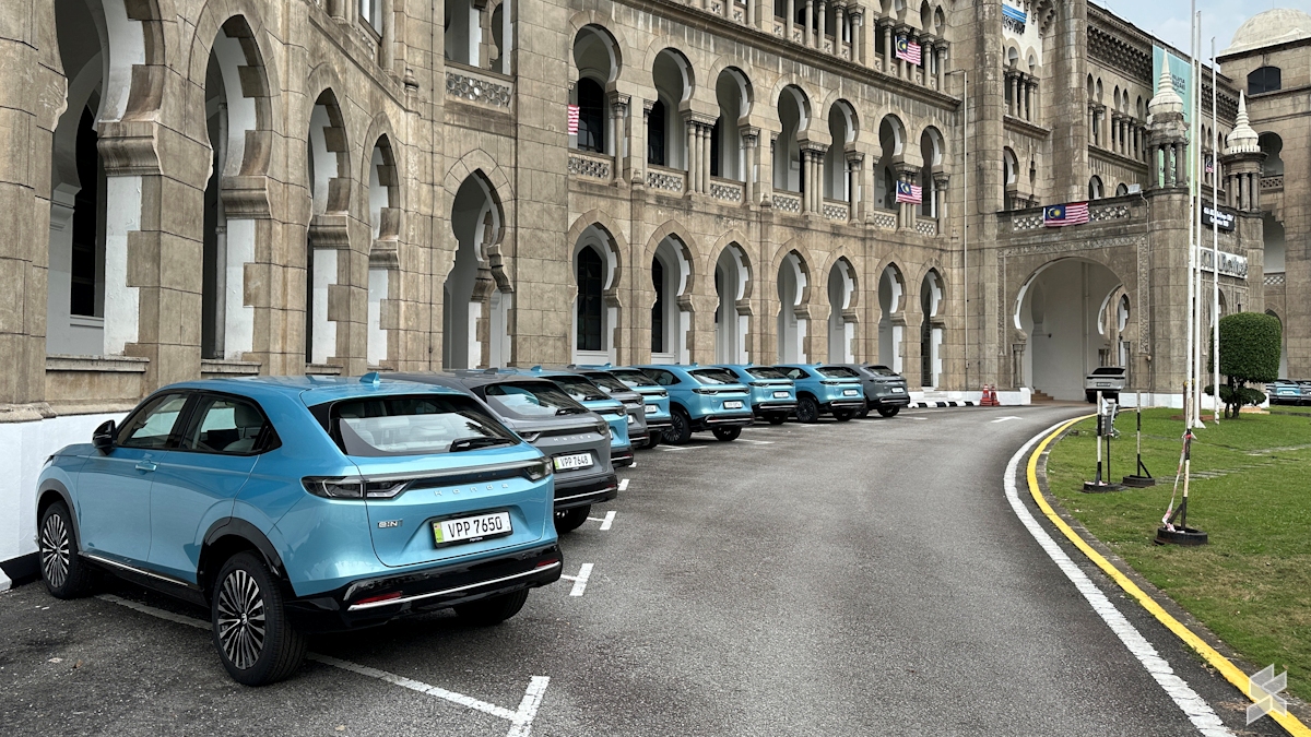 Why there are so many Honda e:N1 at this particular spot in Kuala Lumpur?