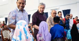 Zahid asks MIC to explain attendance at Bersatu Youth AGM