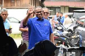 ‘Geng Bersatu nak kembali pangkal jalan, boleh download borang UMNO’