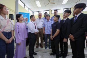 ‘Tawaran kursus telus, bukan lelong’