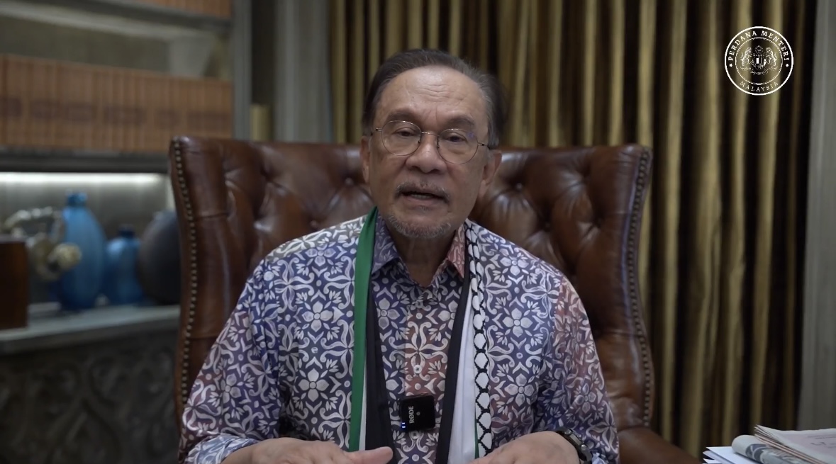 23 rakyat Malaysia bebas