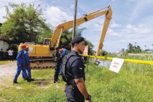 233 pangkalan haram sepanjang Sungai Golok mula diroboh