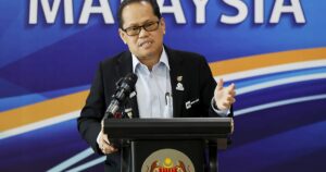 6,000 students down with flu, schools told to follow guidelines