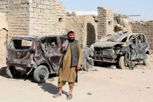 Afghanistan and Pakistan to hold peace talks in Doha after ceasefire