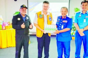 Aid preparation for expected floods