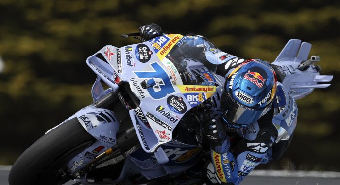 Alex buru tempat kedua terbaik keseluruhan