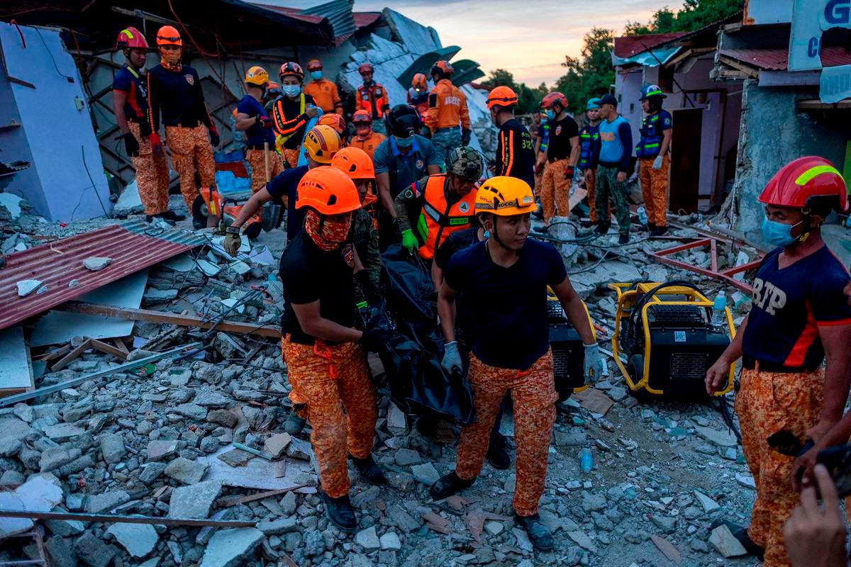 Angka korban gempa bumi di Filipina meningkat kepada 74