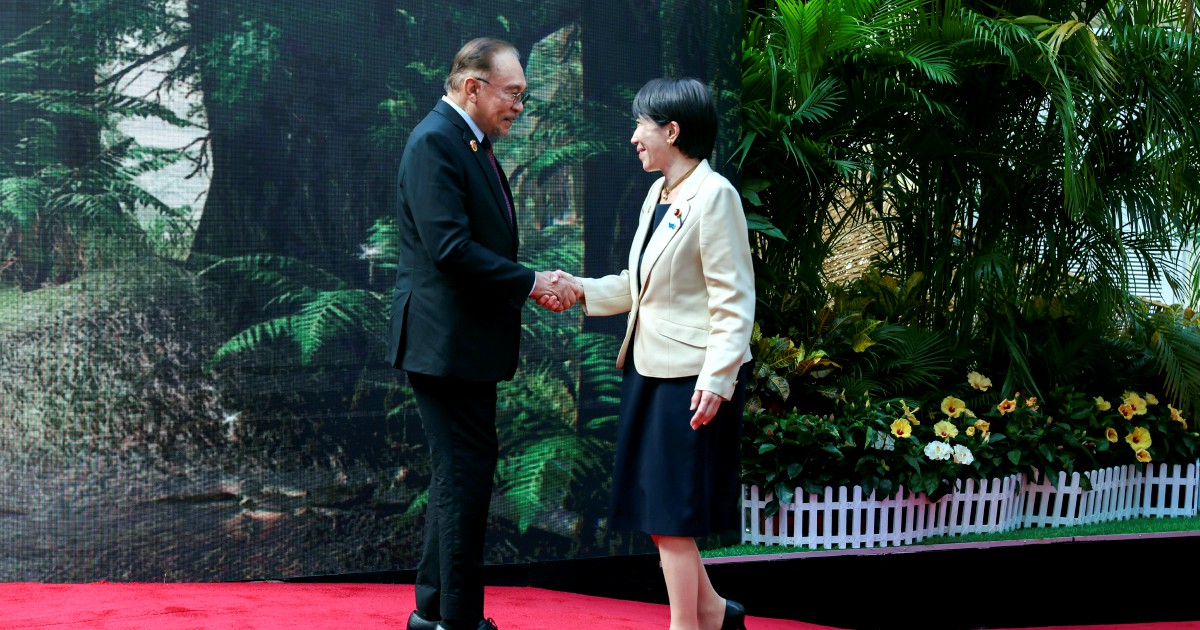 Anwar: Asean-Japan ties to gain new momentum under Takaichi's leadership