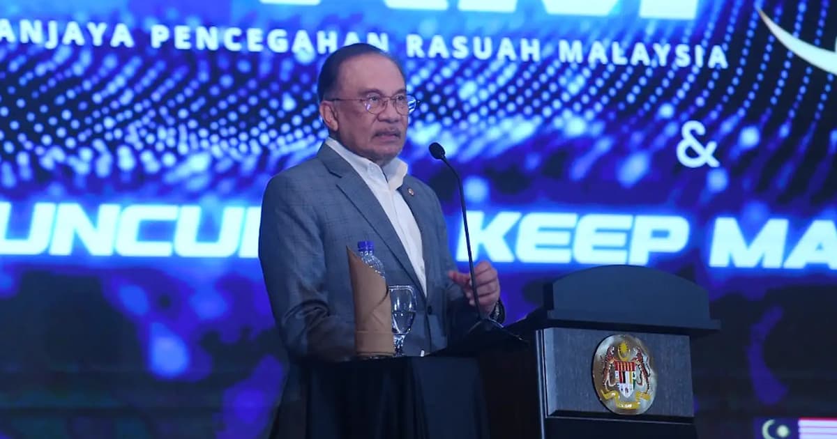 Anwar hails MACC as being bravest in its history