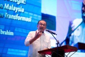 Anwar’s UTP dialogue strengthens university role in national development