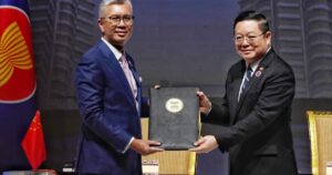 Asean, China sign upgraded free trade deal