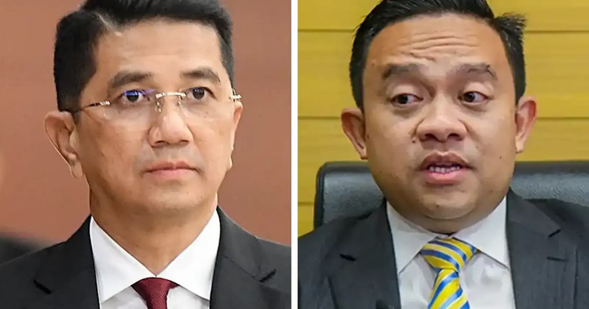 Azmin hits back at Wan Saiful over fresh claims on 2019 video