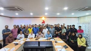 BUDI95: Kuota 300 liter tidak cukup, penggiat e-hailing, p-hailing rayu kajian semula