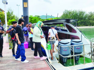 BUDI95: Pengusaha bot Pulau Tuba rayu subsidi kekal