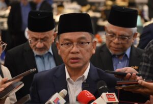 Bakal jemaah tidak layak disaran tangguh giliran haji