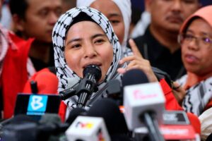 Bernama reporter recounts anxious moment Ardell Aryana fainted at GSF homecoming