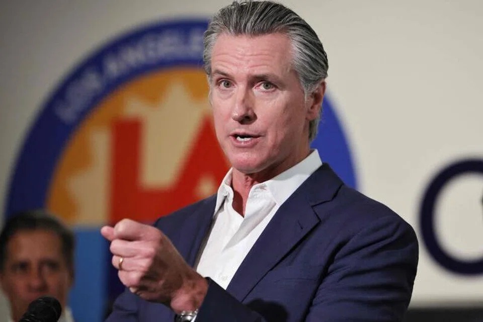 California lulus undang-undang pertama AS kawal keselamatan chatbot AI