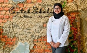 CantekSekali tawan selera lebih 70 jenis kek, pastri