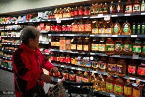 Chinese exporters pivot as tariffs drive U.S. buyers away