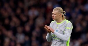 City's Guardiola considers resting Haaland for Swansea League Cup clash