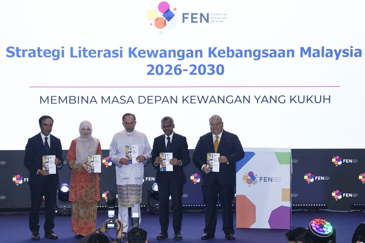 Cultivate critical thinking to avoid 'clashes of ignorance', Anwar urges Malaysians