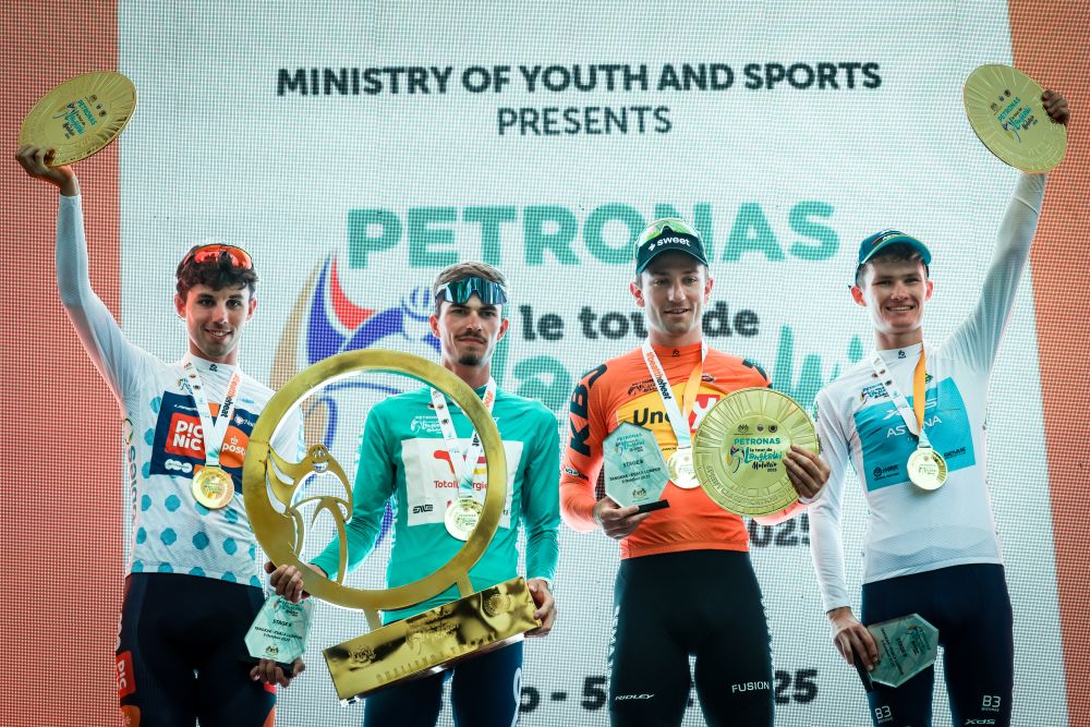 Delbove rangkul Jersi Hijau LTdL 2025