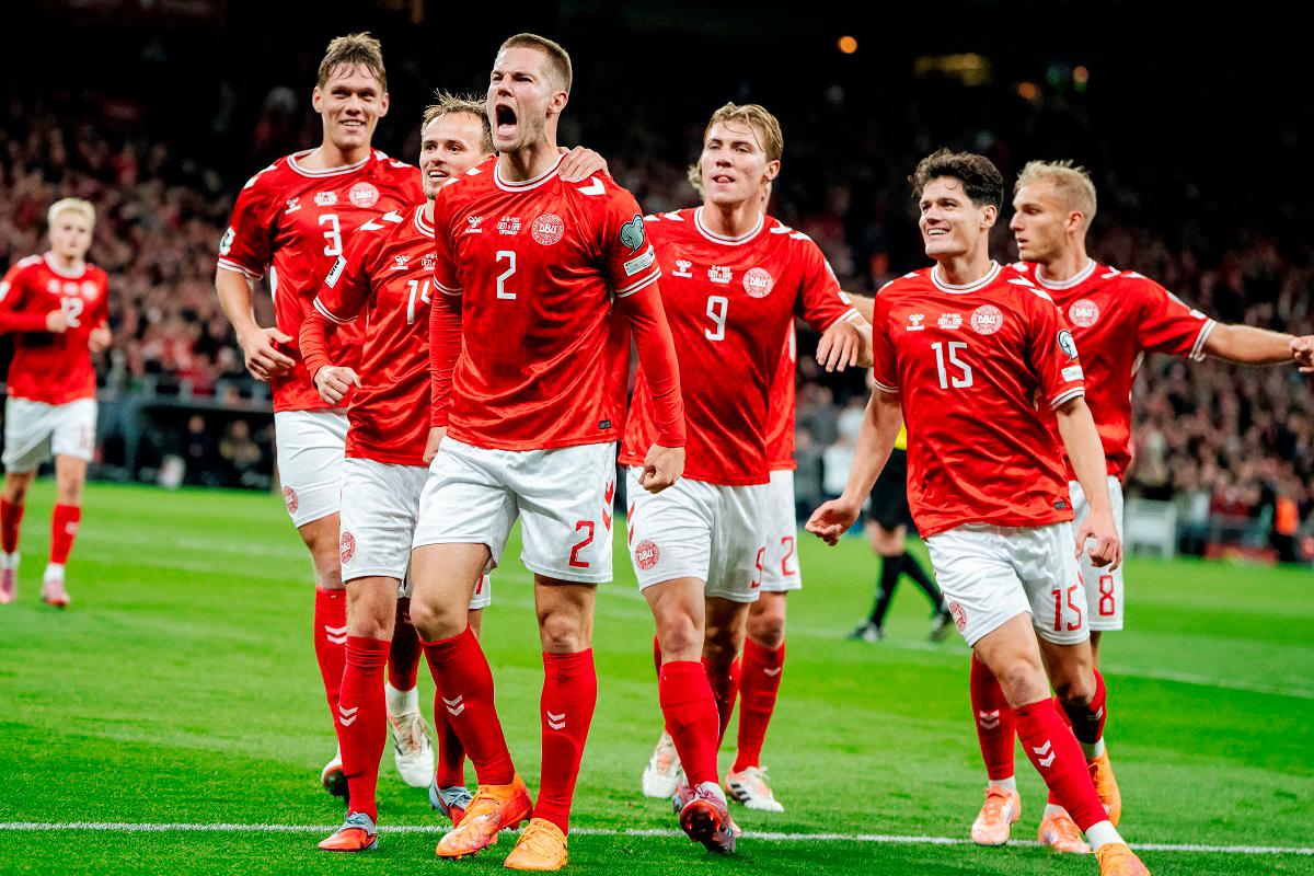 Denmark beat Greece 3-1 to stay top in World Cup qualifying group