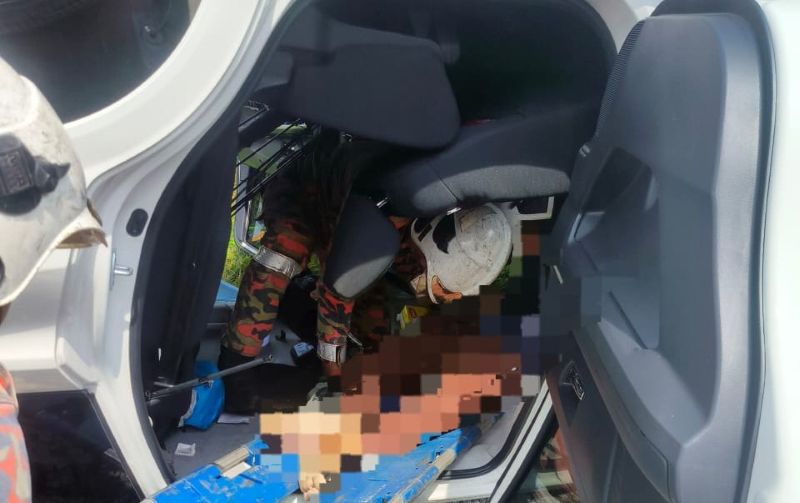 Dua maut, enam cedera dalam nahas dua kenderaan