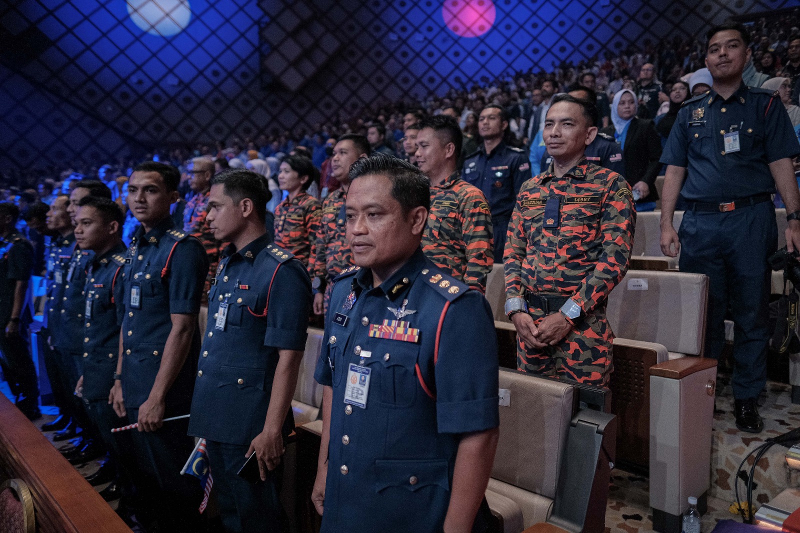 Elaun RM900 sebulan elaun sara hidup Hadiah Latihan Persekutuan