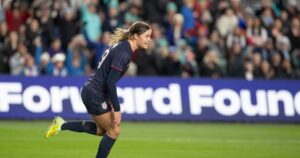 Emma Sears' hat trick propels USWNT past New Zealand