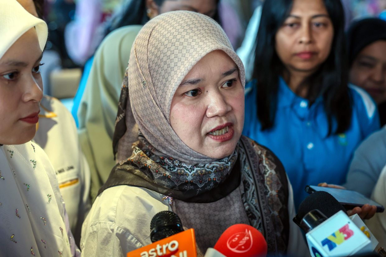 Fadhlina says resignation calls are a push to do better