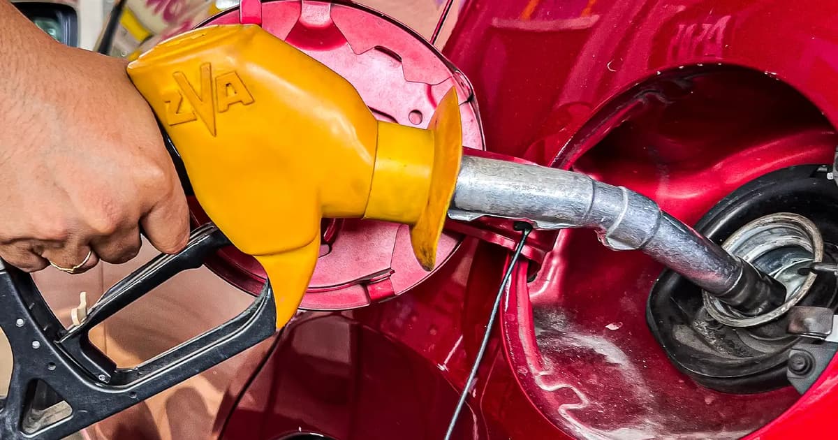 Flash Malaysia Express says sorry over driver’s BUDI95 viral video