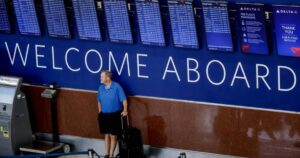 Flight delays soar past 4,300 as US govt shutdown hits Day 27